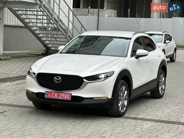 Белый Мазда CX-30, объемом двигателя 2.5 л и пробегом 33 тыс. км за 20900 $, фото 6 на Automoto.ua