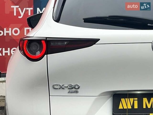 Белый Мазда CX-30, объемом двигателя 2.49 л и пробегом 19 тыс. км за 24500 $, фото 17 на Automoto.ua