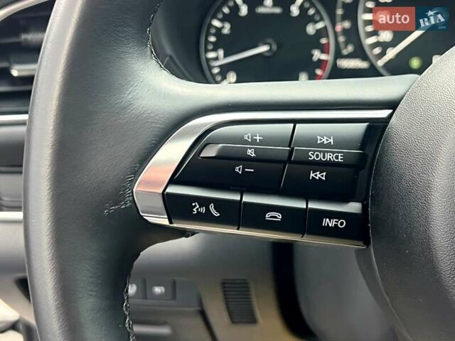 Белый Мазда CX-30, объемом двигателя 2.49 л и пробегом 19 тыс. км за 24500 $, фото 39 на Automoto.ua