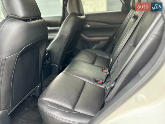 Белый Мазда CX-30, объемом двигателя 2.5 л и пробегом 4 тыс. км за 24999 $, фото 23 на Automoto.ua
