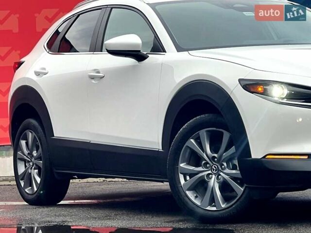 Белый Мазда CX-30, объемом двигателя 2.49 л и пробегом 19 тыс. км за 24500 $, фото 9 на Automoto.ua
