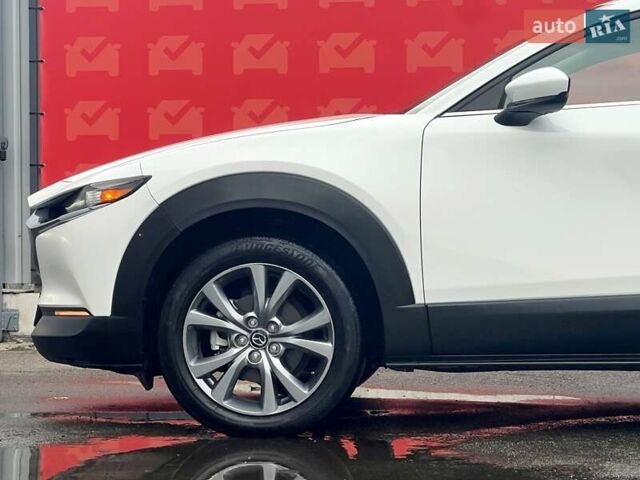 Белый Мазда CX-30, объемом двигателя 2.49 л и пробегом 19 тыс. км за 24500 $, фото 11 на Automoto.ua