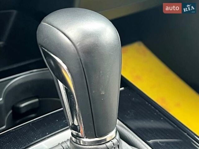 Белый Мазда CX-30, объемом двигателя 2.49 л и пробегом 19 тыс. км за 24500 $, фото 48 на Automoto.ua