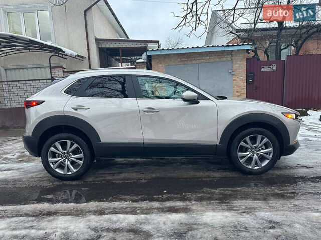 Бежевый Мазда CX-30, объемом двигателя 2.5 л и пробегом 94 тыс. км за 22999 $, фото 4 на Automoto.ua