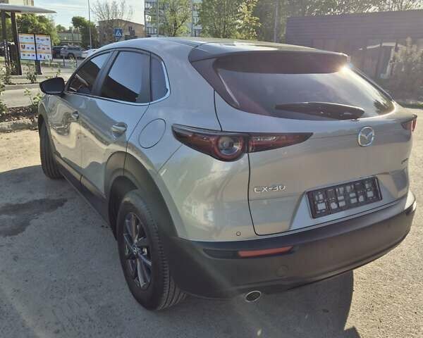 Бежевый Мазда CX-30, объемом двигателя 2 л и пробегом 12 тыс. км за 27800 $, фото 2 на Automoto.ua