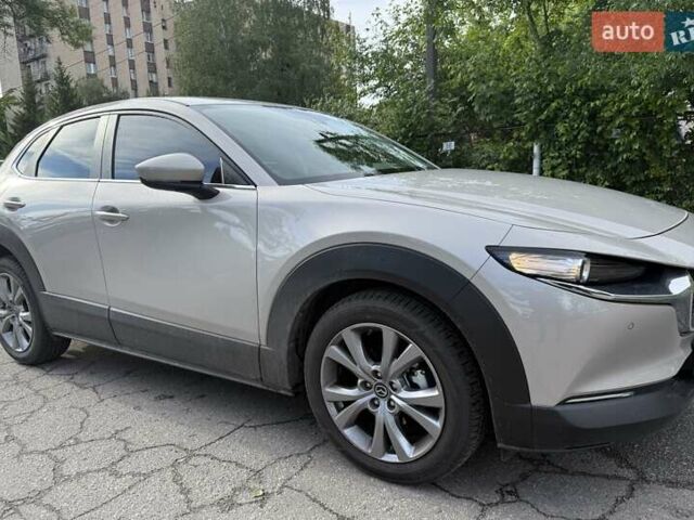 Бежевый Мазда CX-30, объемом двигателя 2 л и пробегом 4 тыс. км за 26999 $, фото 1 на Automoto.ua