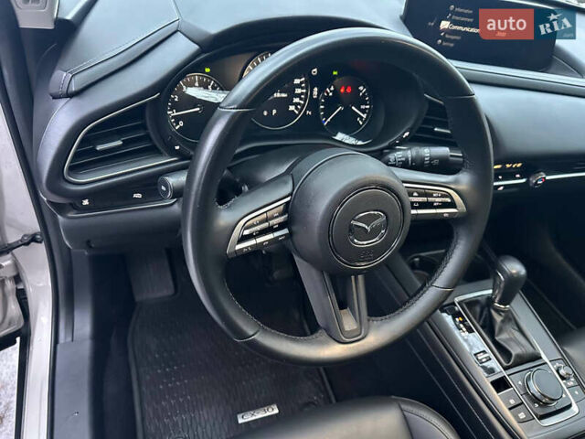 Бежевый Мазда CX-30, объемом двигателя 2.5 л и пробегом 94 тыс. км за 22999 $, фото 15 на Automoto.ua