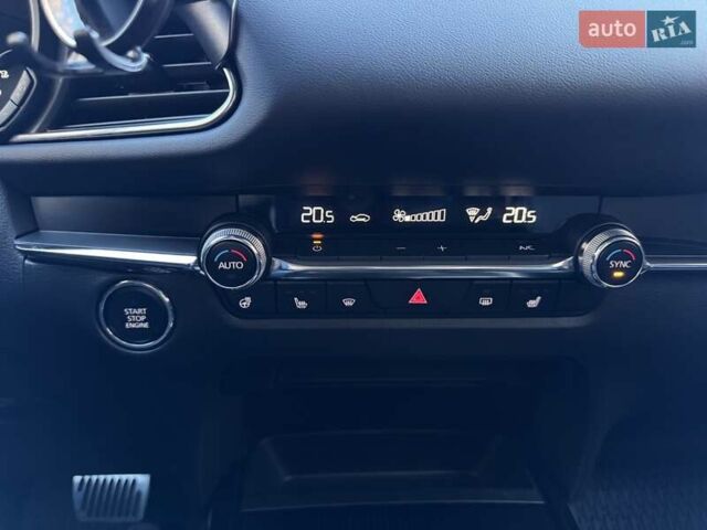 Бежевий Мазда CX-30, об'ємом двигуна 2 л та пробігом 32 тис. км за 26300 $, фото 50 на Automoto.ua