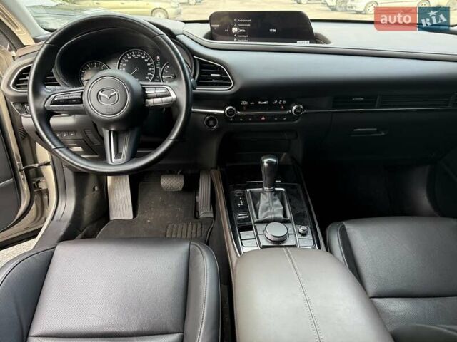 Бежевый Мазда CX-30, объемом двигателя 2 л и пробегом 4 тыс. км за 26999 $, фото 13 на Automoto.ua