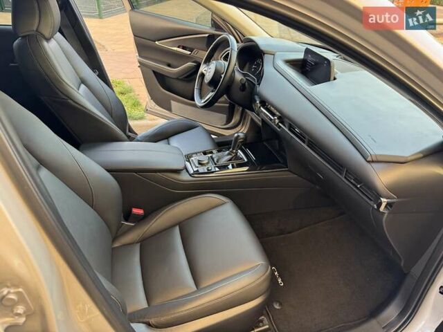 Бежевий Мазда CX-30, об'ємом двигуна 2 л та пробігом 46 тис. км за 25500 $, фото 11 на Automoto.ua