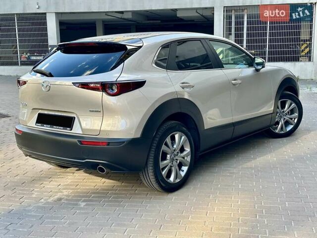Бежевый Мазда CX-30, объемом двигателя 2 л и пробегом 19 тыс. км за 27900 $, фото 1 на Automoto.ua