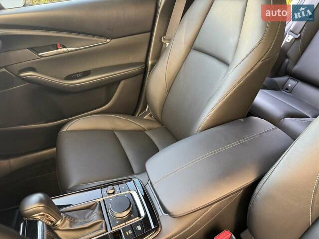 Бежевий Мазда CX-30, об'ємом двигуна 2 л та пробігом 46 тис. км за 25500 $, фото 23 на Automoto.ua