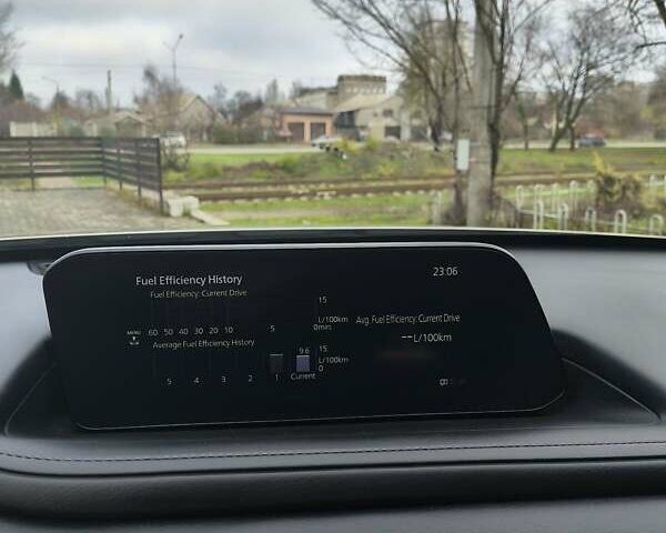 Бежевый Мазда CX-30, объемом двигателя 2.5 л и пробегом 9 тыс. км за 25000 $, фото 21 на Automoto.ua