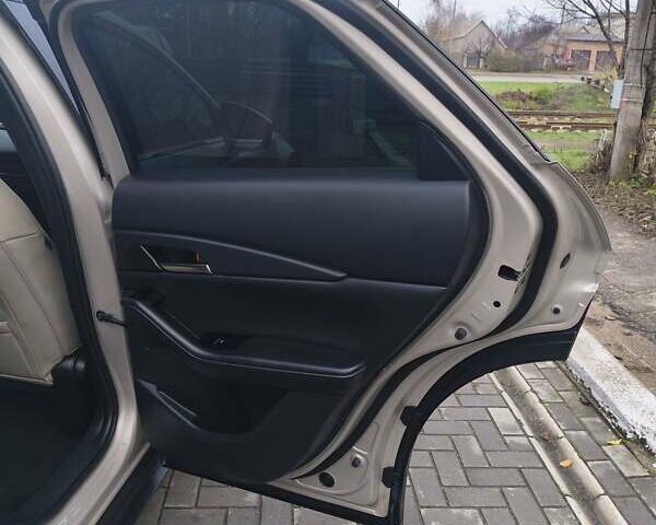 Бежевый Мазда CX-30, объемом двигателя 2.5 л и пробегом 9 тыс. км за 25000 $, фото 12 на Automoto.ua