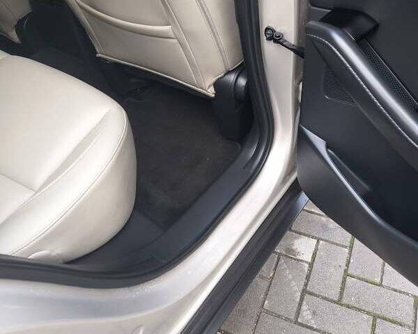 Бежевый Мазда CX-30, объемом двигателя 2.5 л и пробегом 9 тыс. км за 25000 $, фото 9 на Automoto.ua