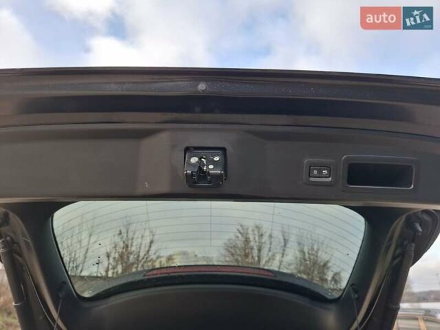 Черный Мазда CX-30, объемом двигателя 2 л и пробегом 56 тыс. км за 19500 $, фото 7 на Automoto.ua