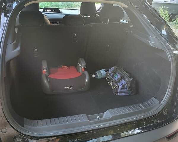 Черный Мазда CX-30, объемом двигателя 2.5 л и пробегом 49 тыс. км за 17500 $, фото 21 на Automoto.ua