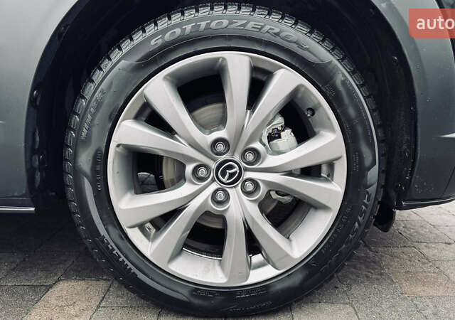 Чорний Мазда CX-30, об'ємом двигуна 2.5 л та пробігом 115 тис. км за 19300 $, фото 23 на Automoto.ua