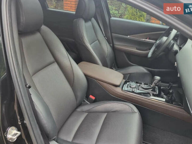 Чорний Мазда CX-30, об'ємом двигуна 2.5 л та пробігом 115 тис. км за 19300 $, фото 29 на Automoto.ua