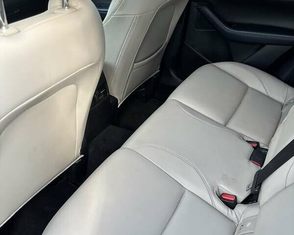 Черный Мазда CX-30, объемом двигателя 0 л и пробегом 91 тыс. км за 18900 $, фото 9 на Automoto.ua