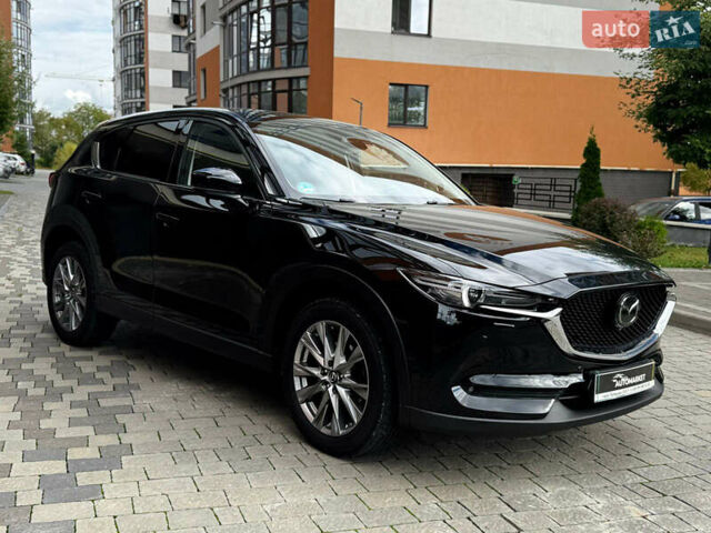 Черный Мазда CX-30, объемом двигателя 2.2 л и пробегом 140 тыс. км за 24500 $, фото 1 на Automoto.ua