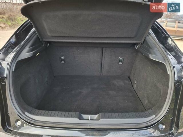 Черный Мазда CX-30, объемом двигателя 2 л и пробегом 56 тыс. км за 19500 $, фото 6 на Automoto.ua