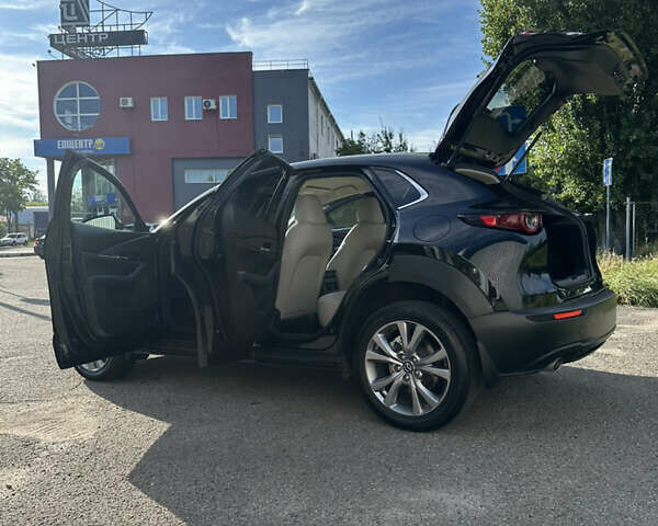 Черный Мазда CX-30, объемом двигателя 2.5 л и пробегом 85 тыс. км за 20500 $, фото 23 на Automoto.ua