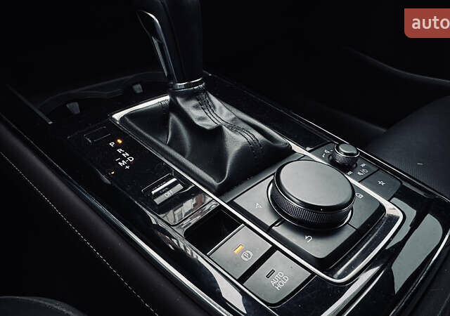 Чорний Мазда CX-30, об'ємом двигуна 2.5 л та пробігом 115 тис. км за 19300 $, фото 17 на Automoto.ua