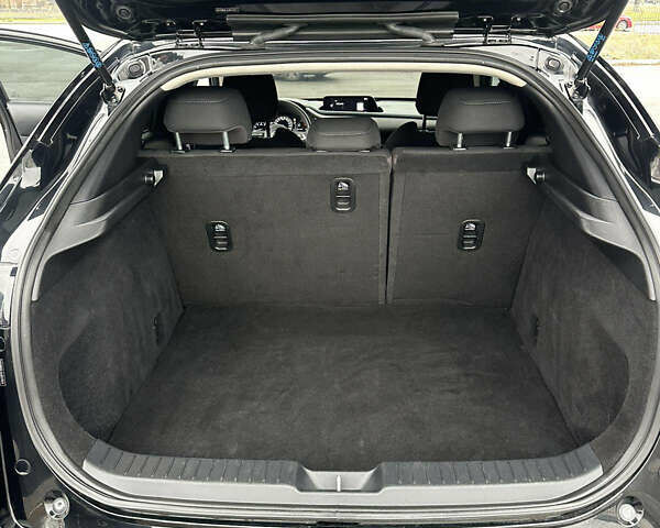 Черный Мазда CX-30, объемом двигателя 2.5 л и пробегом 46 тыс. км за 17500 $, фото 9 на Automoto.ua