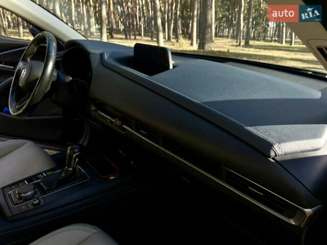 Черный Мазда CX-30, объемом двигателя 2.49 л и пробегом 46 тыс. км за 19500 $, фото 13 на Automoto.ua