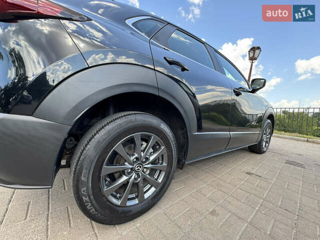 Черный Мазда CX-30, объемом двигателя 2.49 л и пробегом 30 тыс. км за 20500 $, фото 14 на Automoto.ua