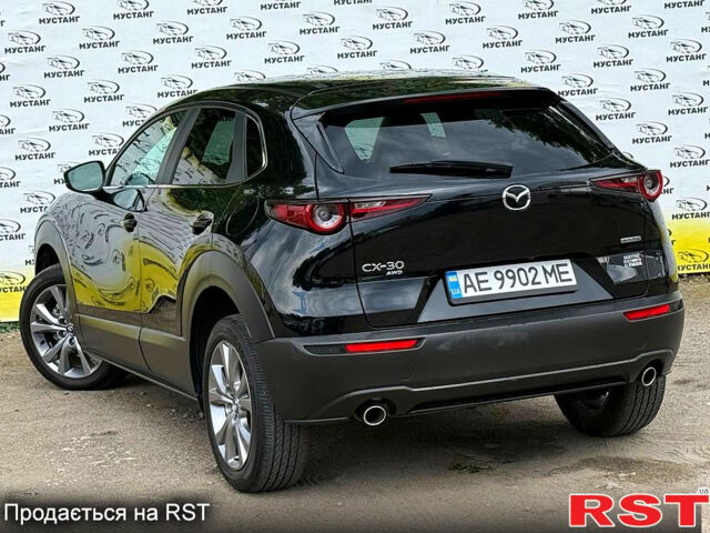 Черный Мазда CX-30, объемом двигателя 2.5 л и пробегом 24 тыс. км за 16900 $, фото 2 на Automoto.ua