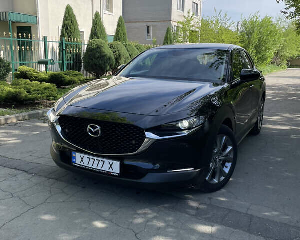 Черный Мазда CX-30, объемом двигателя 2 л и пробегом 37 тыс. км за 24900 $, фото 12 на Automoto.ua