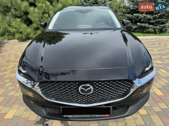 Черный Мазда CX-30, объемом двигателя 2.49 л и пробегом 105 тыс. км за 19500 $, фото 2 на Automoto.ua