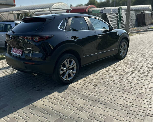 Черный Мазда CX-30, объемом двигателя 0 л и пробегом 80 тыс. км за 19999 $, фото 5 на Automoto.ua