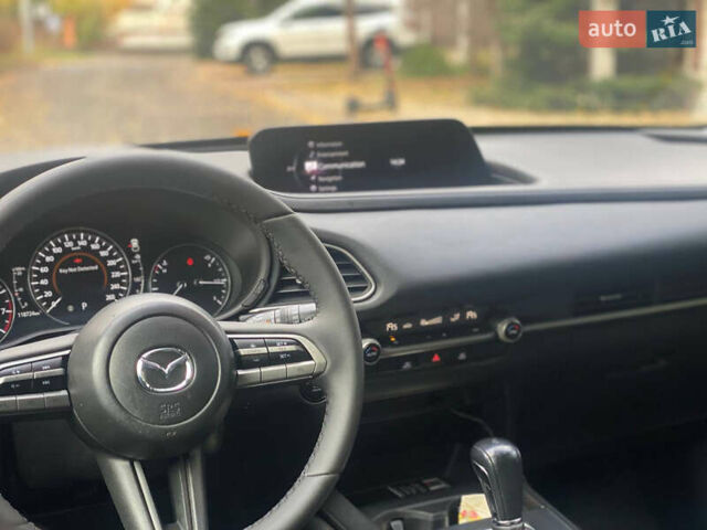 Черный Мазда CX-30, объемом двигателя 2.5 л и пробегом 100 тыс. км за 17500 $, фото 3 на Automoto.ua