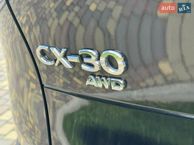 Черный Мазда CX-30, объемом двигателя 2.5 л и пробегом 100 тыс. км за 19500 $, фото 27 на Automoto.ua