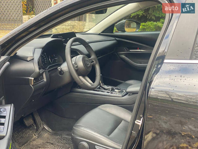 Черный Мазда CX-30, объемом двигателя 2.5 л и пробегом 100 тыс. км за 17500 $, фото 10 на Automoto.ua
