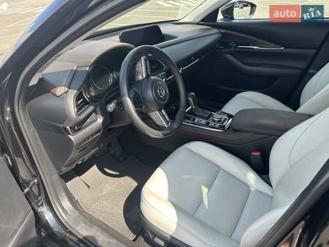 Чорний Мазда CX-30, об'ємом двигуна 2.5 л та пробігом 48 тис. км за 21499 $, фото 18 на Automoto.ua