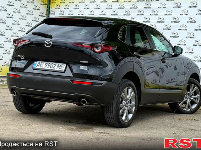 Черный Мазда CX-30, объемом двигателя 2.5 л и пробегом 24 тыс. км за 16900 $, фото 3 на Automoto.ua