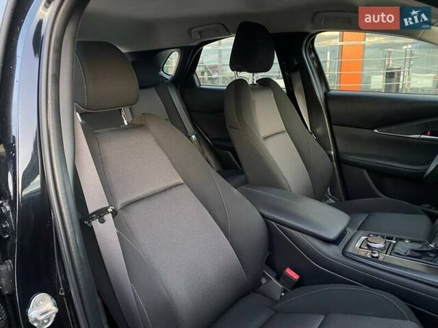 Чорний Мазда CX-30, об'ємом двигуна 2.5 л та пробігом 78 тис. км за 16800 $, фото 25 на Automoto.ua