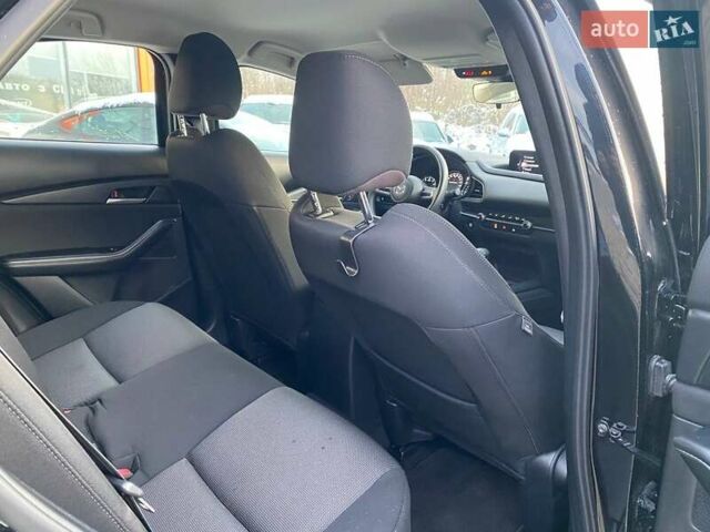 Чорний Мазда CX-30, об'ємом двигуна 2.5 л та пробігом 78 тис. км за 16800 $, фото 23 на Automoto.ua