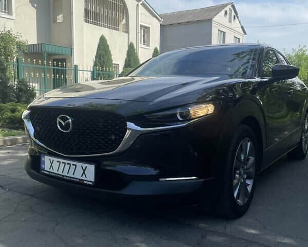 Черный Мазда CX-30, объемом двигателя 2 л и пробегом 37 тыс. км за 24999 $, фото 1 на Automoto.ua