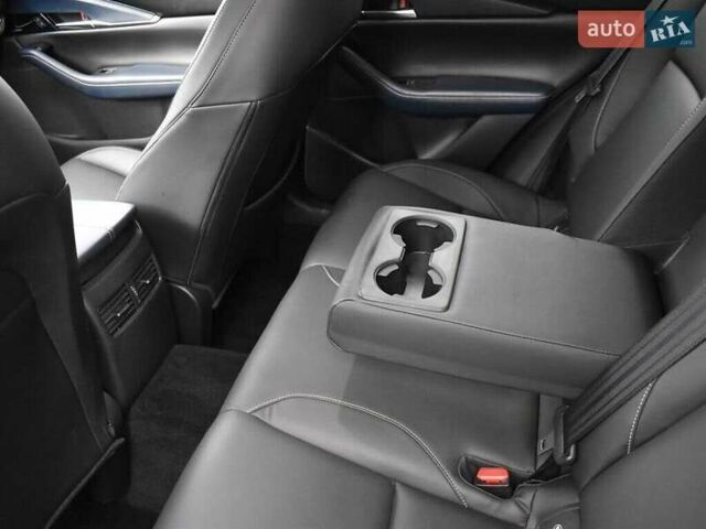 Черный Мазда CX-30, объемом двигателя 2.5 л и пробегом 22 тыс. км за 5600 $, фото 11 на Automoto.ua