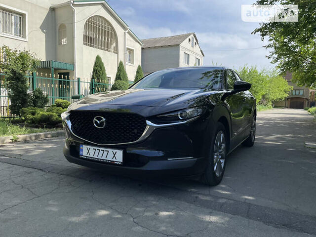 Чорний Мазда CX-30, об'ємом двигуна 2 л та пробігом 37 тис. км за 24999 $, фото 2 на Automoto.ua