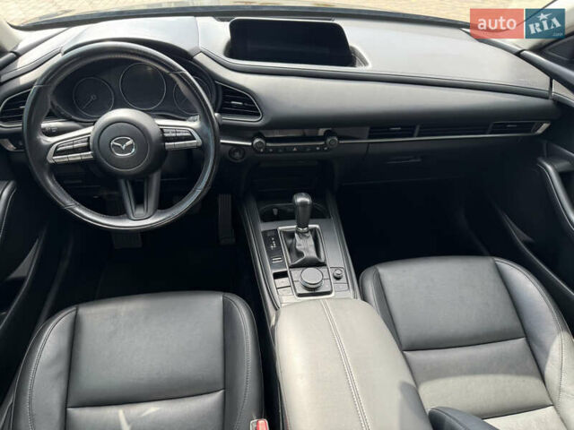 Черный Мазда CX-30, объемом двигателя 2.5 л и пробегом 100 тыс. км за 19500 $, фото 16 на Automoto.ua