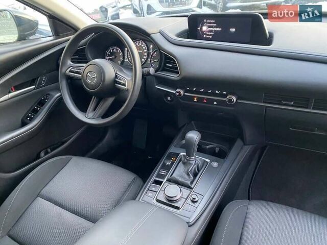 Чорний Мазда CX-30, об'ємом двигуна 2.5 л та пробігом 78 тис. км за 16800 $, фото 9 на Automoto.ua