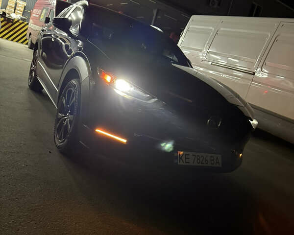 Чорний Мазда CX-30, об'ємом двигуна 2.49 л та пробігом 85 тис. км за 19900 $, фото 6 на Automoto.ua