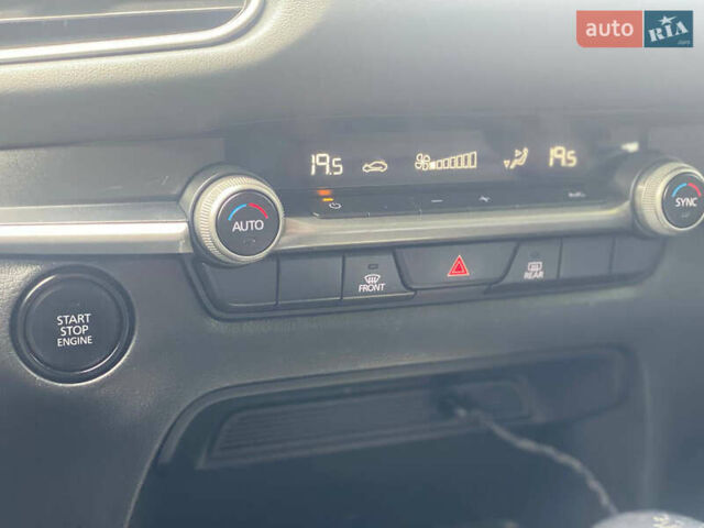 Черный Мазда CX-30, объемом двигателя 2.5 л и пробегом 100 тыс. км за 17500 $, фото 9 на Automoto.ua