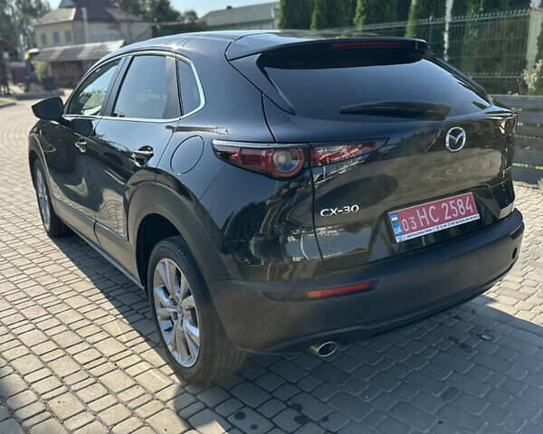 Черный Мазда CX-30, объемом двигателя 0 л и пробегом 80 тыс. км за 19999 $, фото 8 на Automoto.ua